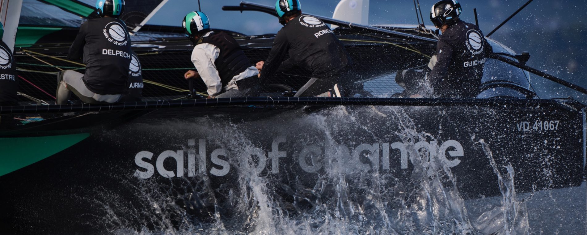 Sails of Change 8 dominates opening day in Mailly