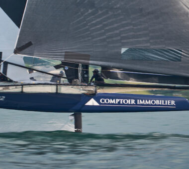 Ylliam XII - Comptoir Immobilier wins the Geneve-Rolle-Geneve in a sprint finish